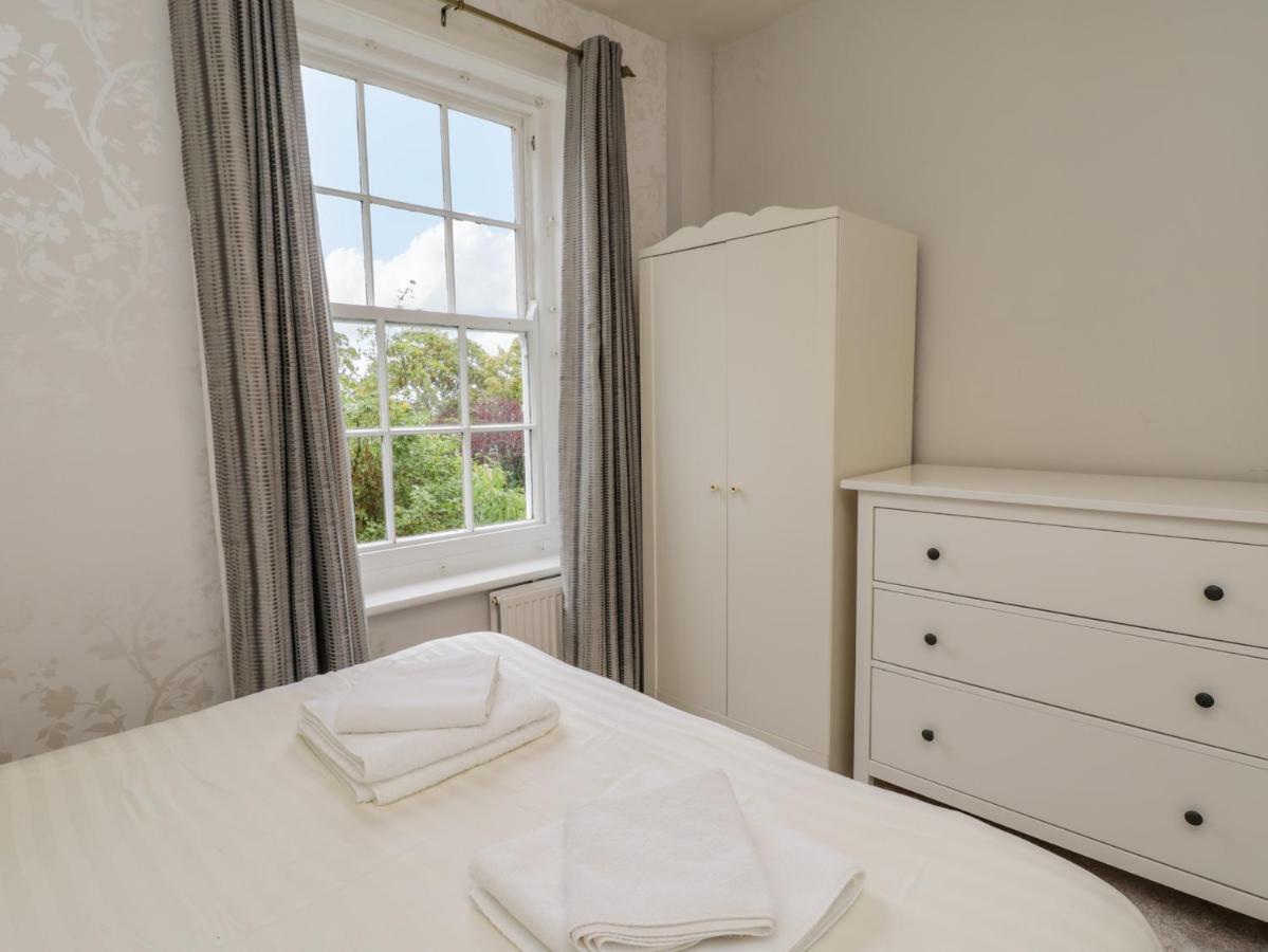 The Manor House Villa Scarborough Bagian luar foto