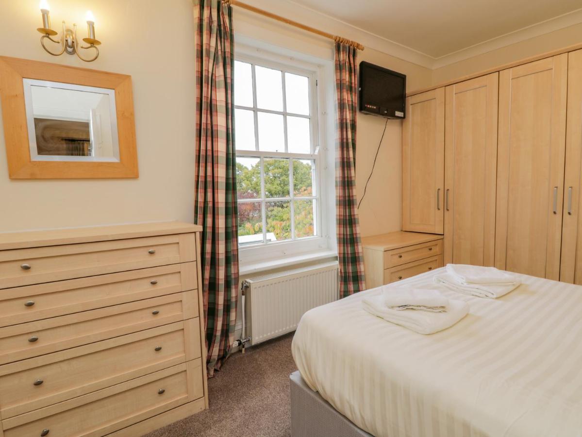 The Manor House Villa Scarborough Bagian luar foto