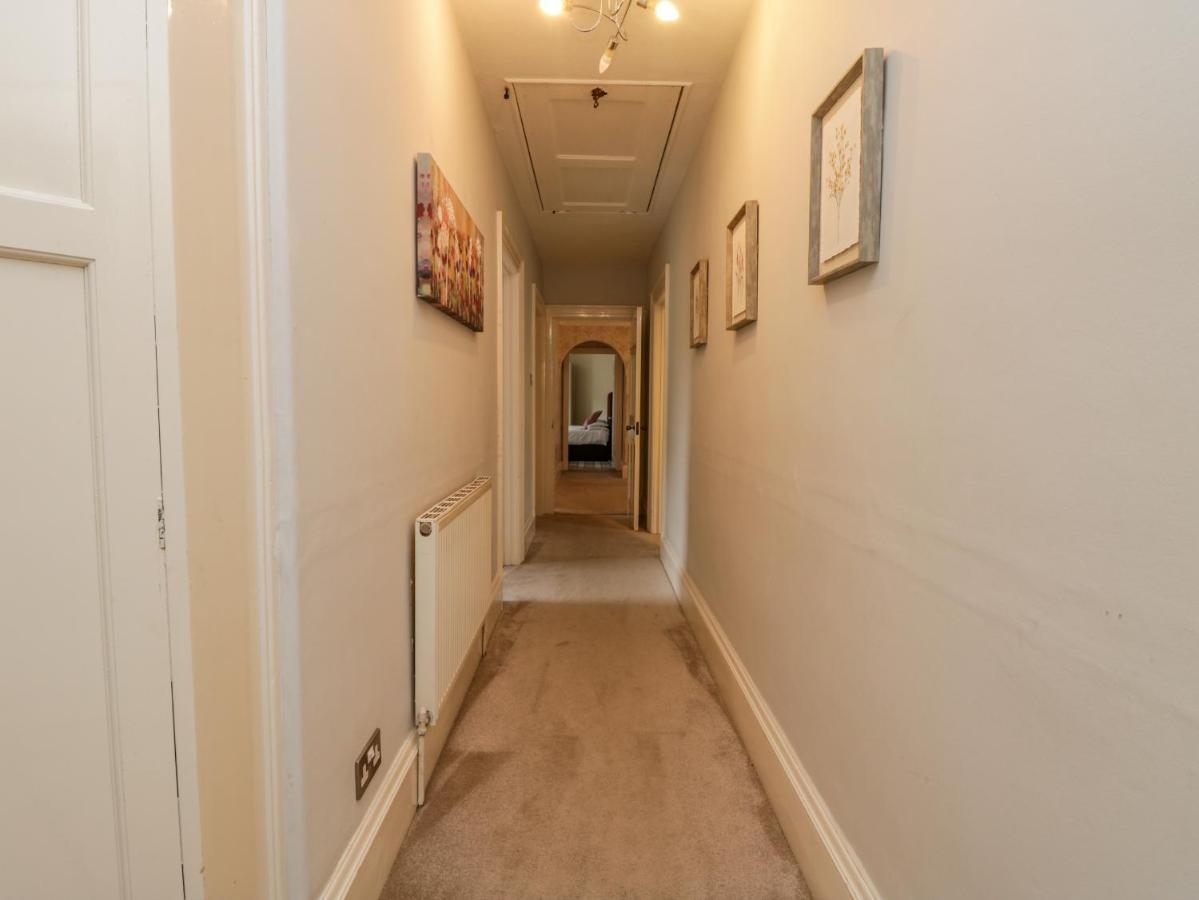 The Manor House Villa Scarborough Bagian luar foto