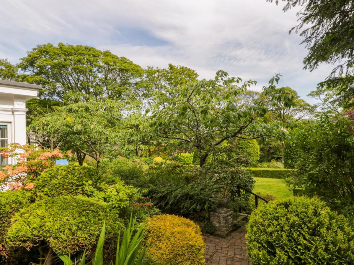The Manor House Villa Scarborough Bagian luar foto